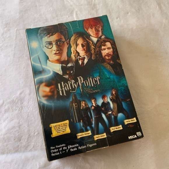 Harry Potter Order of The Phoenix 12" Electronic Sound Action Doll Figure NECA - Picture 3 of 5